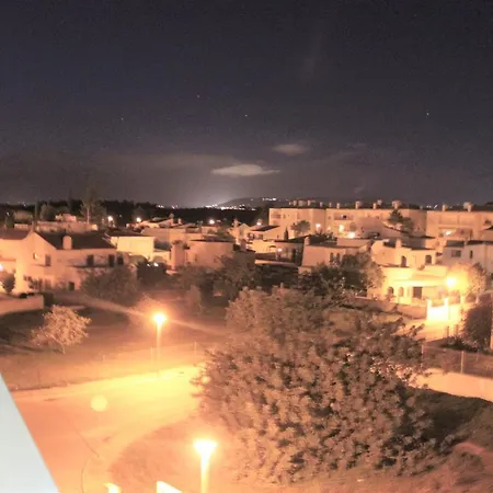 شقة Casa Jasmim, Near Airport, 6km Beach *