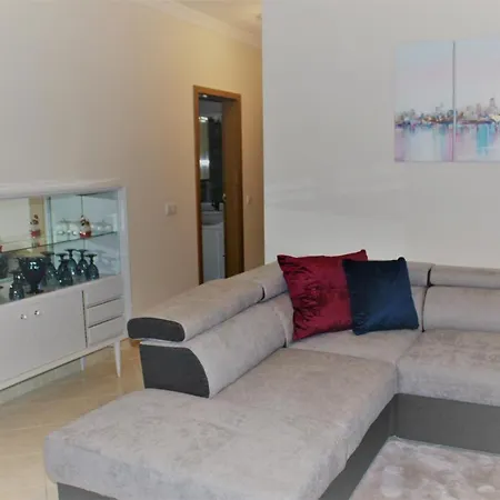 Apartment Casa Jasmim, Near Airport, 6km Beach *